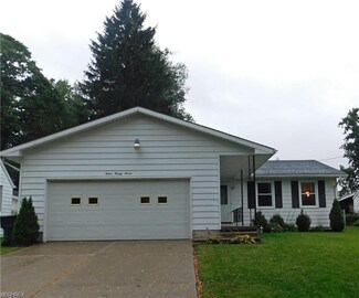 1227 Sunford Ave SE, North Canton, OH 44720