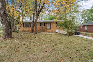 1402 11th Ave SE, Decatur, AL 35601