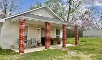 21 Sharp St, Ash Flat, AR 72513