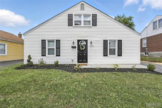 9441 Ridge Ave, Saint Louis, MO 63114