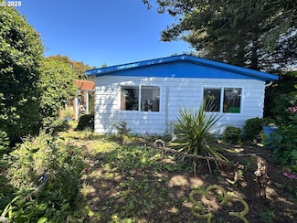 1601 Rhododendron Dr Unit 572, Florence, OR 97439