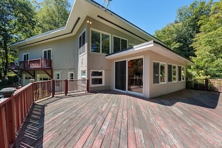 26 Wilridge Rd, Ridgefield, CT 06877