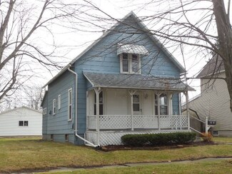 527 N Pearl St, Crestline, OH 44827