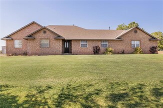 305 Willow Creek Dr, Tuttle, OK 73089