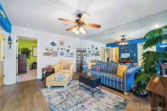 40 Lighthouse Rd Unit 2-104, Lake Ozark, MO 65049