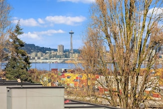 3022 SW Bradford St Unit 401, Seattle, WA 98126