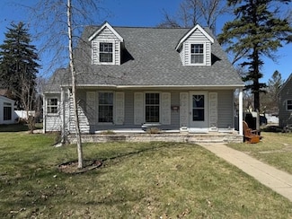 716 Maple St, Alexandria, MN 56308