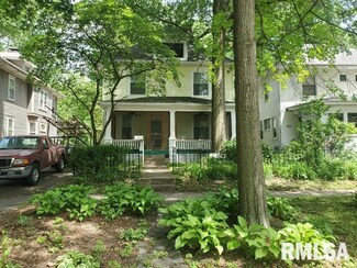 832 S Glenwood Ave, Springfield, IL 62704