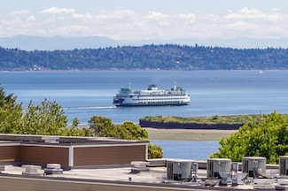 170 Harbor Square Loop NE Unit A401, Bainbridge Island, WA 98110