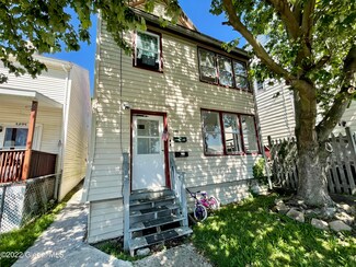 1293 2nd Ave, Watervliet, NY 12189