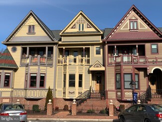 217 Mill St, Occoquan, VA 22125