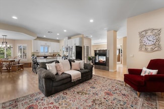 13399 Bell Brook Dr, Auburn, CA 95602