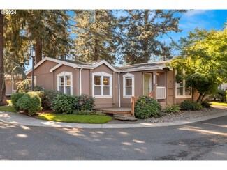13244 SE Reedway Place, Portland, OR 97236
