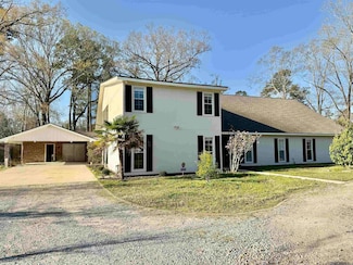 16706 Planchet Rd, Greenwell Springs, LA 70739