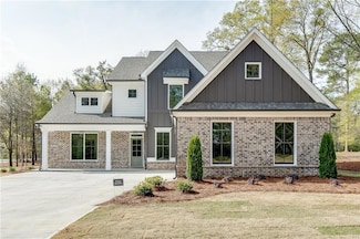 1241 Riverhill Dr, Bishop, GA 30621