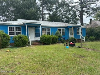 1605&1607 Old Snowhill Rd, Kinston, NC 28501