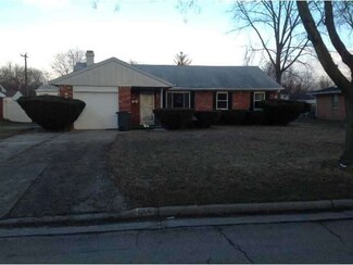814 Independence Rd, Toledo, OH 43607