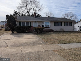 209 Kingsley Dr, Newark, DE 19711