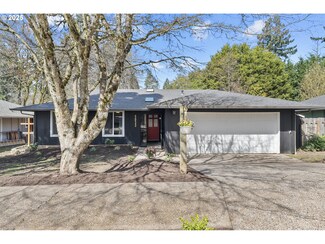 5033 SW Evelyn St, Portland, OR 97219