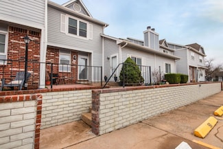 101 S Rock Rd, Derby, KS 67037