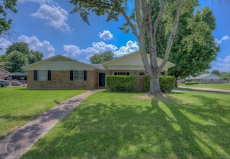 3422 Lanell Dr, Bossier City, LA 71112