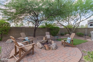 4813 W Yoosooni Dr, New River, AZ 85087