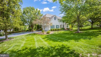 14 Old Warson Ct, Skillman, NJ 08558