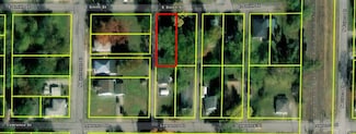 408 E Smith St, Benton, IL 62812