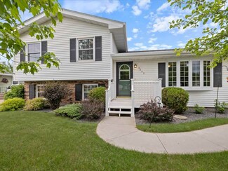 2023 E 31st St, Hibbing, MN 55746