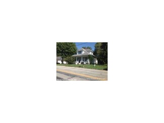 5633 S State Road 39, Brownstown, IN 47220
