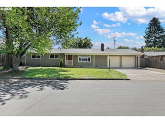 620 Nottingham Ave, Eugene, OR 97404