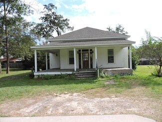 309 S Cleveland Ave, Adel, GA 31620