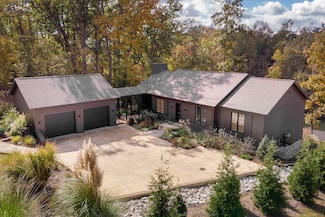 830 County Road 367, Florence, AL 35634