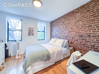 315 E 5th St Unit 5E, New York, NY 10003