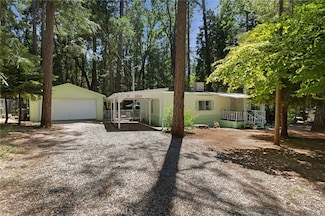 6584 Woodward Dr, Magalia, CA 95954