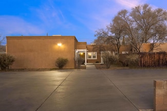 308 Jefferson St NE, Albuquerque, NM 87108