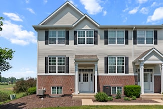 3821 Bailey Rd, Yorkville, IL 60560