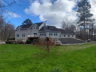 5393 Bachelor Rd NW, Hackensack, MN 56452