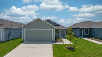 221 Poplar Place, Wilmer, TX 75172