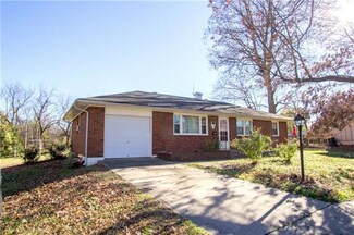 1743 N Pleasant St, Independence, MO 64050
