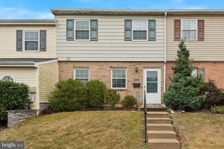 226 Lexington Rd, Schwenksville, PA 19473
