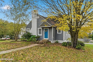 10200 Boston Ln, Knoxville, TN 37932