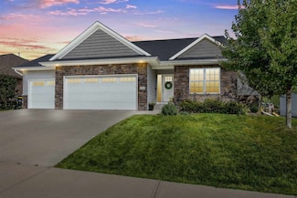 4942 Preston Ln, Iowa City, IA 52246