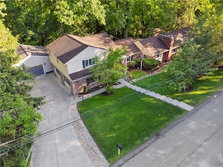 1836 Kent Rd, Pittsburgh, PA 15241
