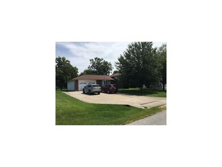 116 Westwood Ave, Windsor, MO 65360