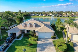 15064 Sterling Oaks Dr, Naples, FL 34110