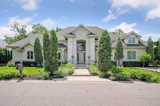 6314 Mcintyre Point, Edina, MN 55439