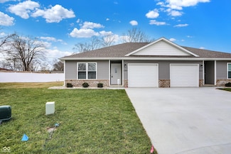 1442 Coen Ct, Columbus, IN 47201
