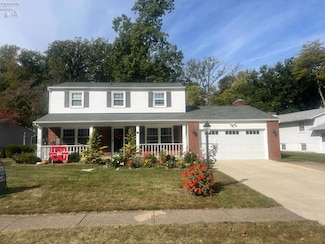 720 Strowbridge Dr, Huron, OH 44839