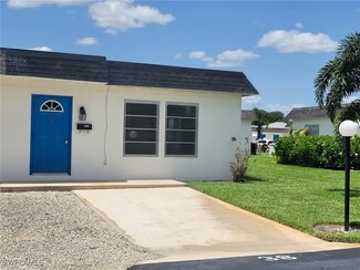 38 Temple Ct, Lehigh Acres, FL 33936